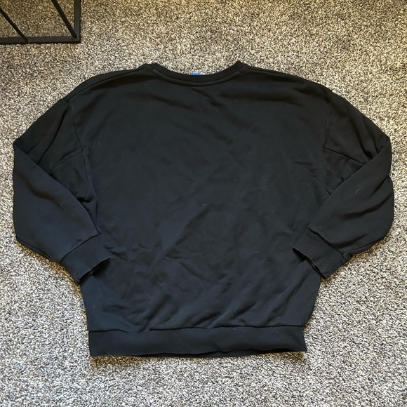 Size M Womens Adidas Sweatshirt - Picture 3 of 3
